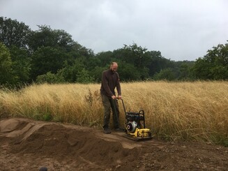 Sand wird verdichtet